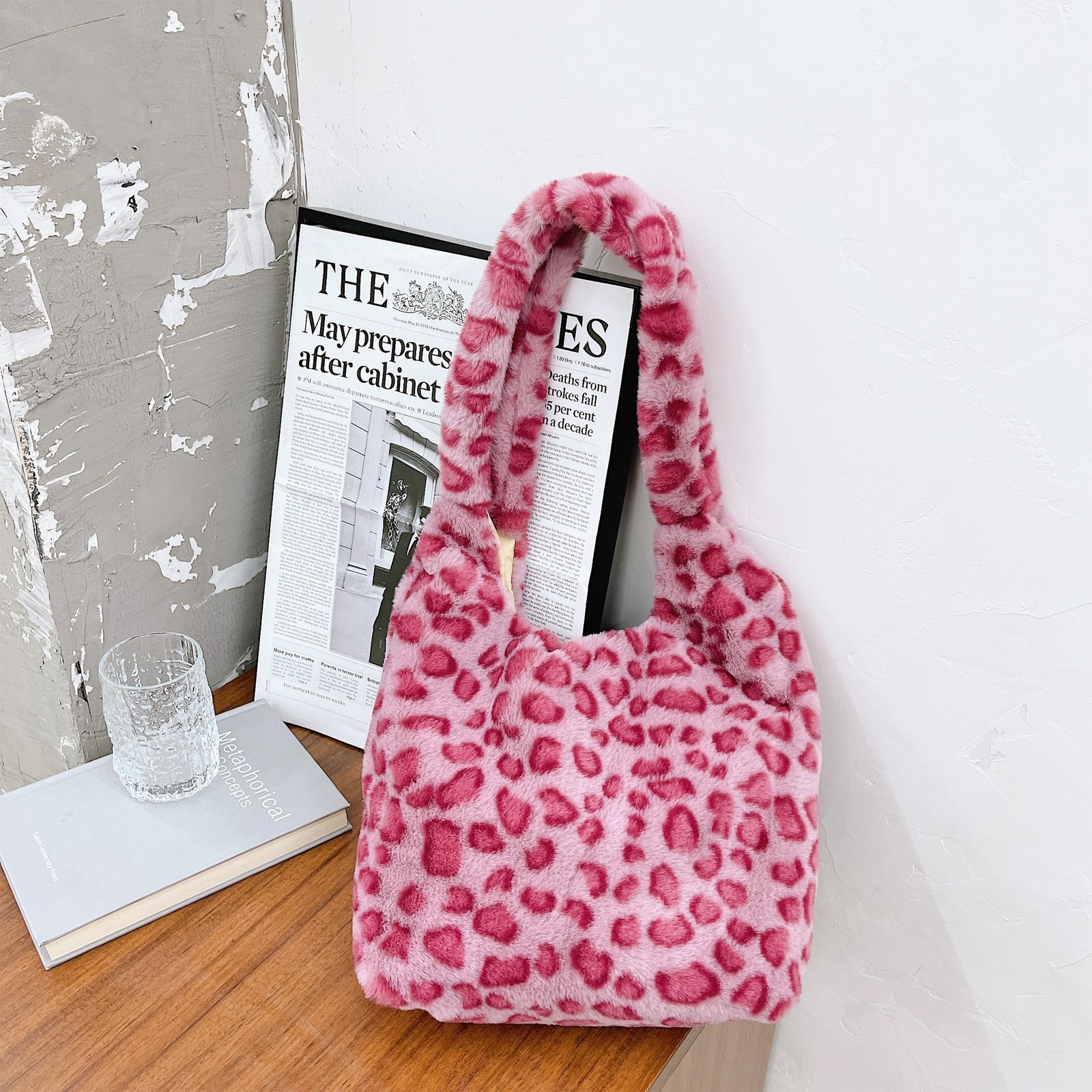 Trendy Niche Handbags Women's Single Shoulder - Image 4