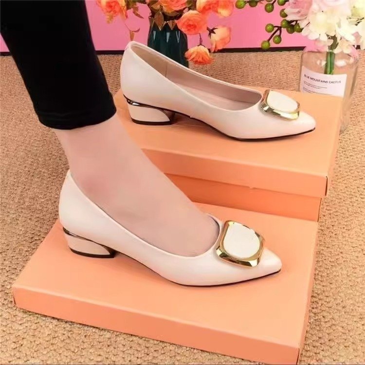 Stylish And Comfortable Womens Low-heeled Shoes - Image 4